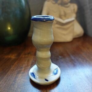 Antique hand carved cobalt salt glaze Williamsburg pottery candlestick holder‎